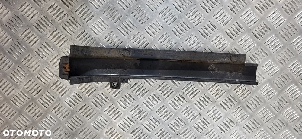 Land Rover Discovery II Listwa Pod Lampę Przód - 13