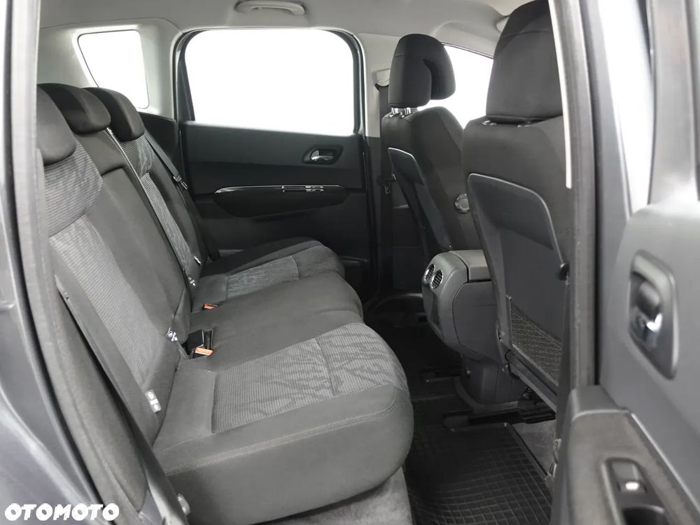 Peugeot 3008 1.6 HDi Active - 27