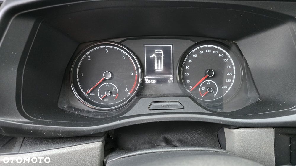 Volkswagen Transporter Kombi L2H1 - 14