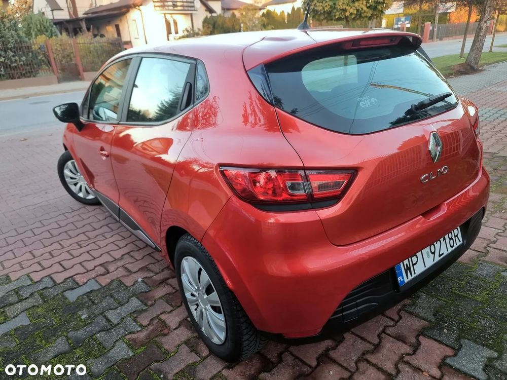 Renault Clio 1.2 16V 75 Dynamique - 21