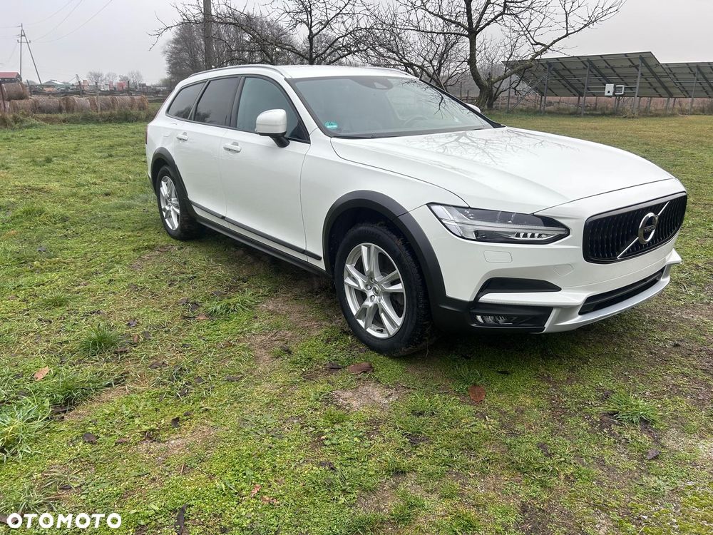 Volvo V90 Cross Country D5 AWD Ocean Race - 5