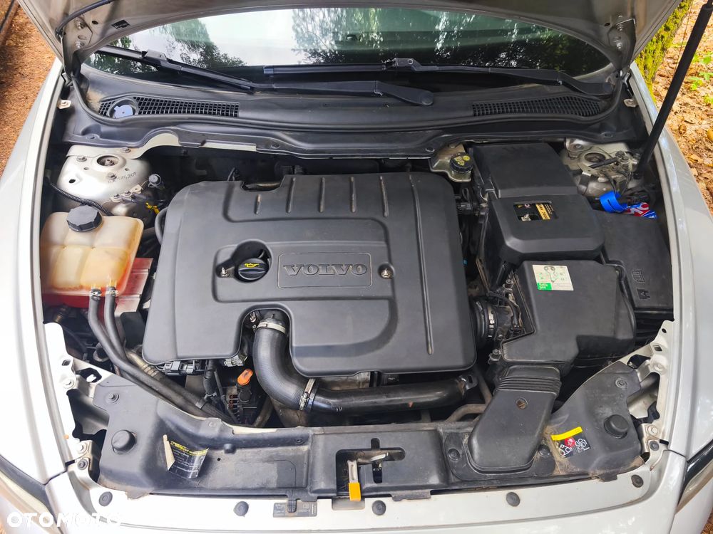 Volvo V50 1.6D - 14