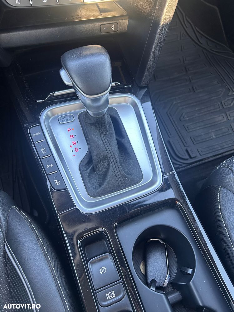 Kia XCeed - 17