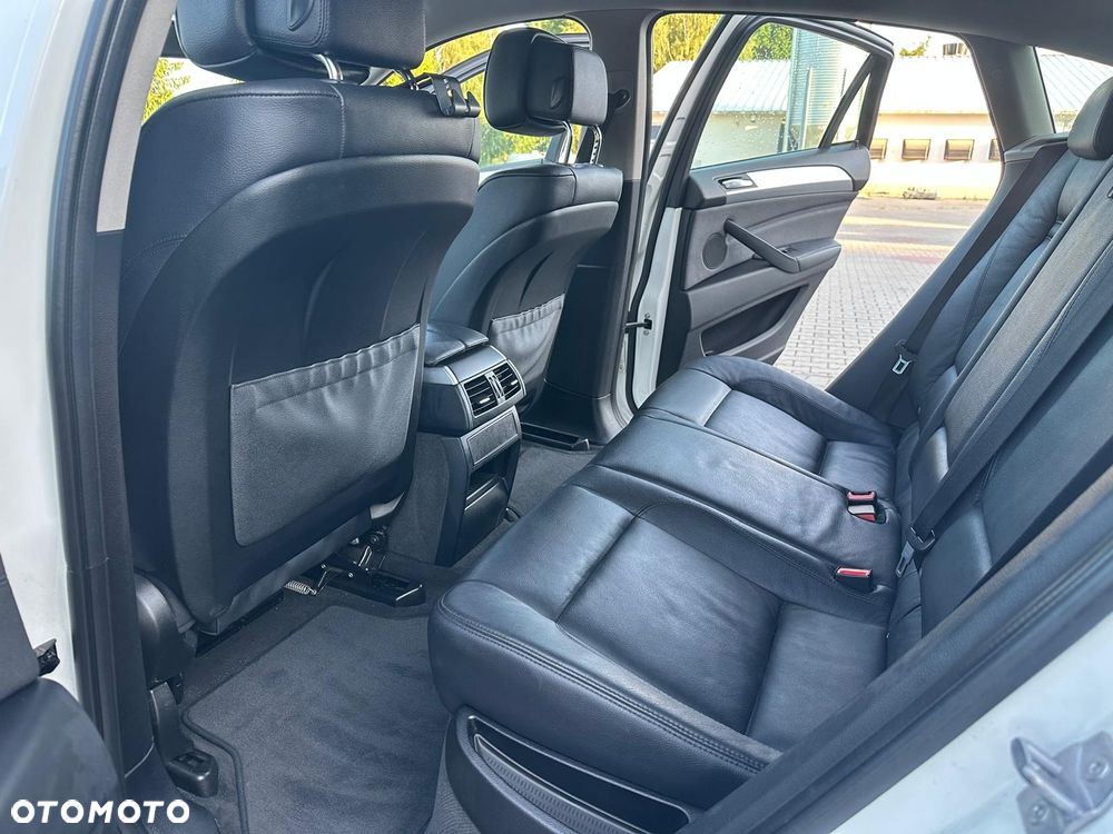 BMW X6 - 8
