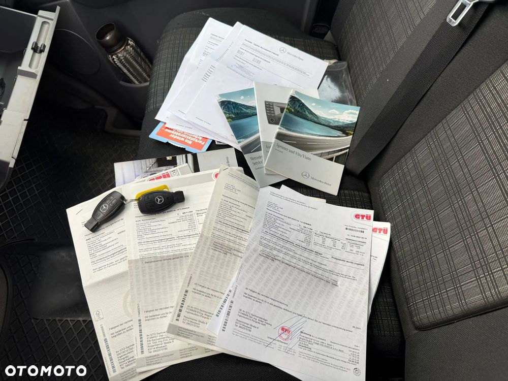 Mercedes-Benz Sprinter - 25