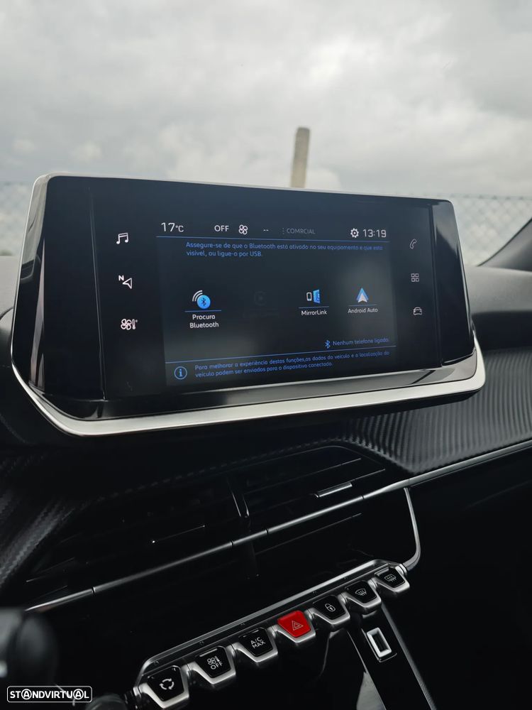 Peugeot 2008 1.2 PureTech Allure Pack EAT8 - 23