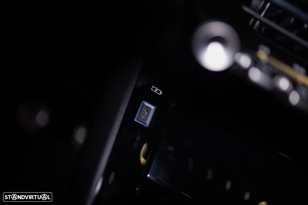 Peugeot 208 1.2 PureTech GT Line - 45