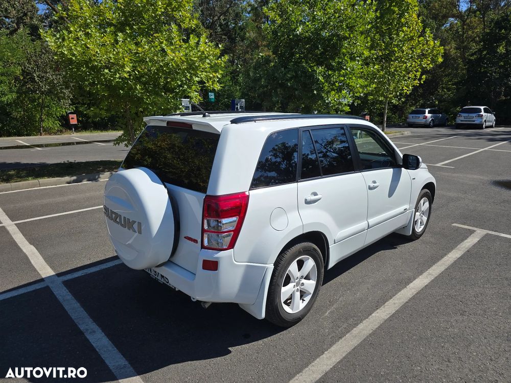 Suzuki Grand Vitara 1.9 DDIS JLX - 1