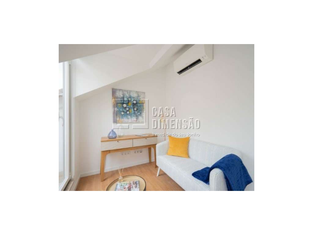 Apartamento de tipologia T2 com 51 m2 totalmente renovado, mobilado... - Grande imagem: 4/24