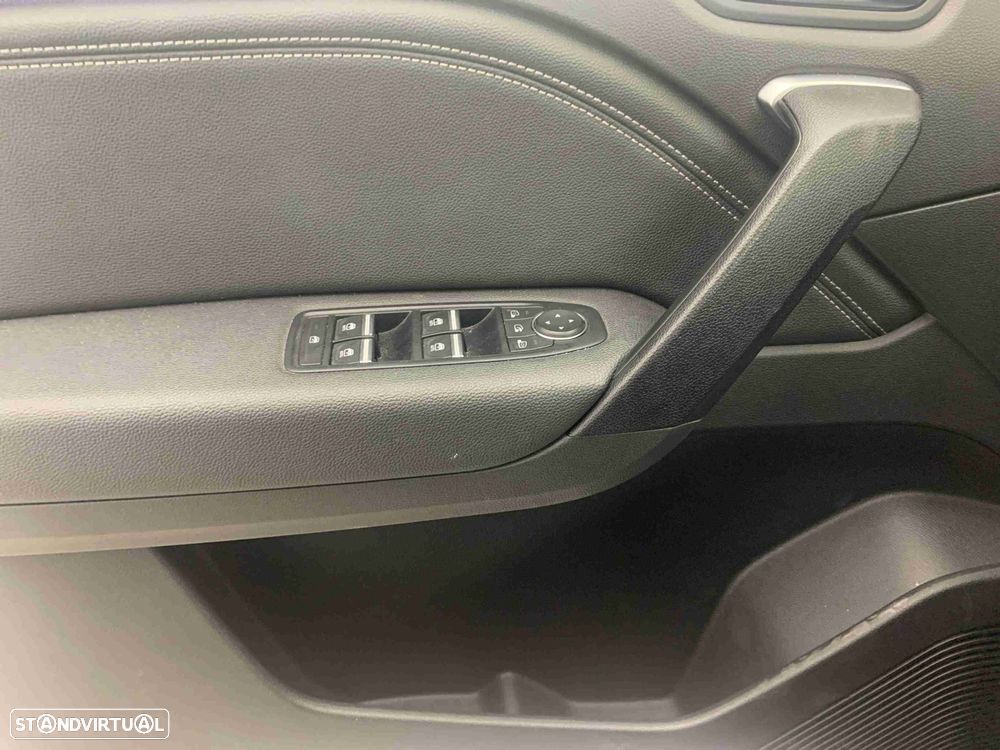 Renault Captur 1.0 TCe Techno - 4