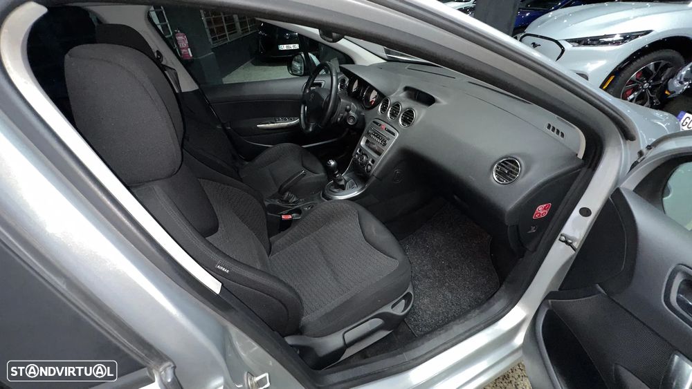 Peugeot 308 SW 1.6 HDi Executive CVM6 - 5