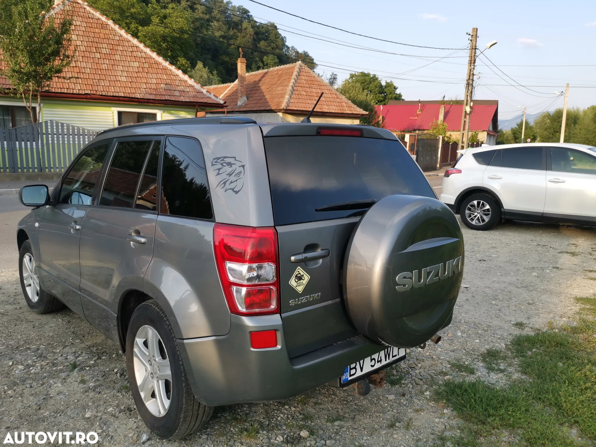 Suzuki Grand Vitara 2.0 Comfort Limited - 17
