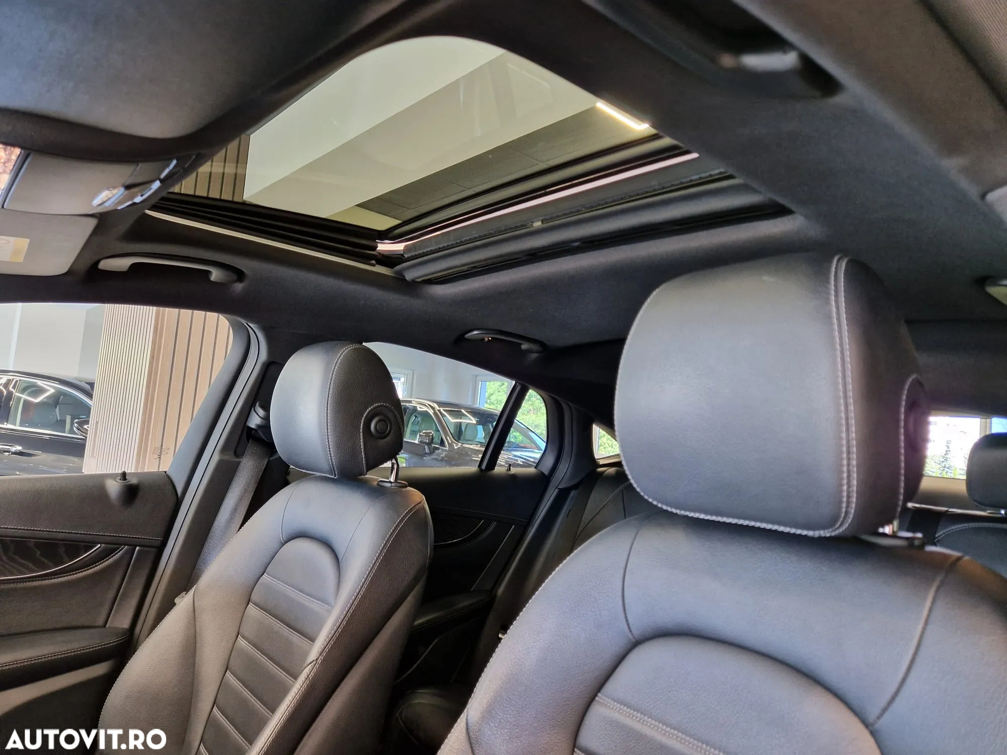Mercedes-Benz GLC 220 d 4MATIC - 26