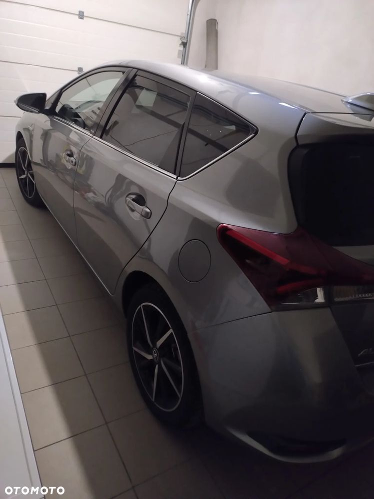 Toyota Auris - 17