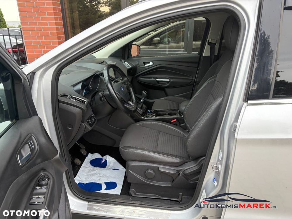 Ford Kuga 1.5 EcoBoost 2x4 Trend - 12