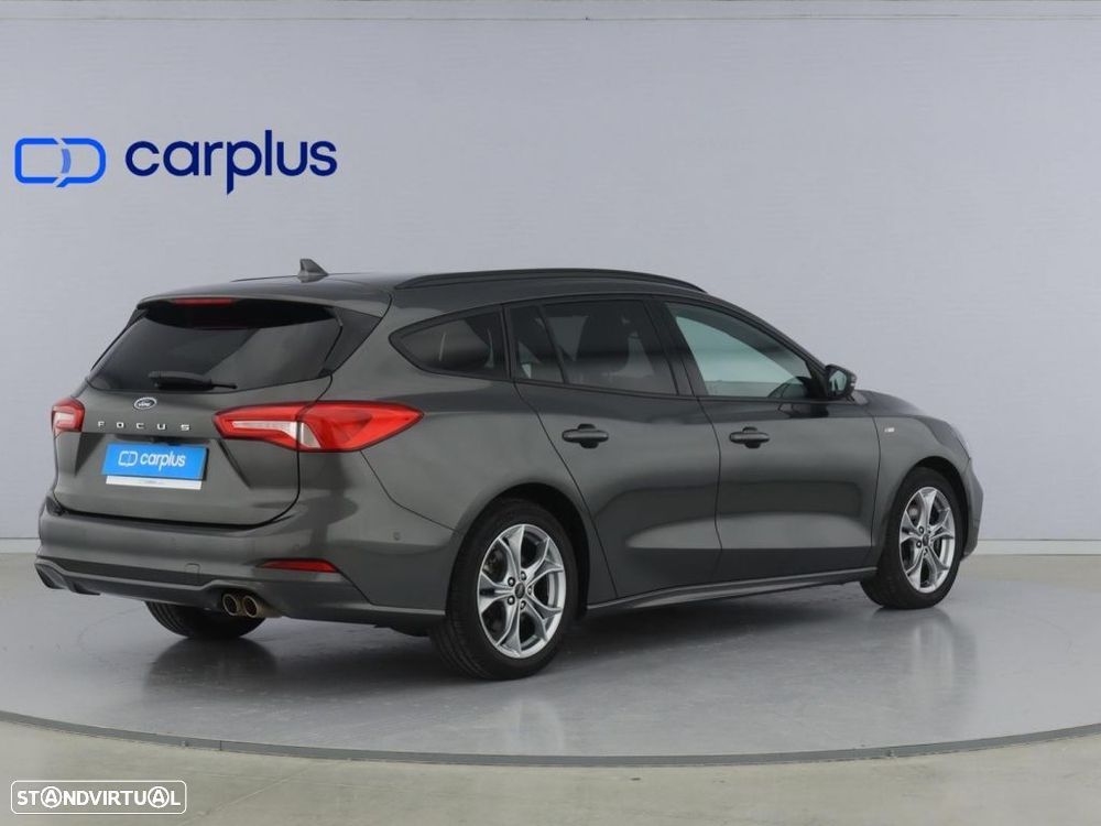 Ford Focus - 7