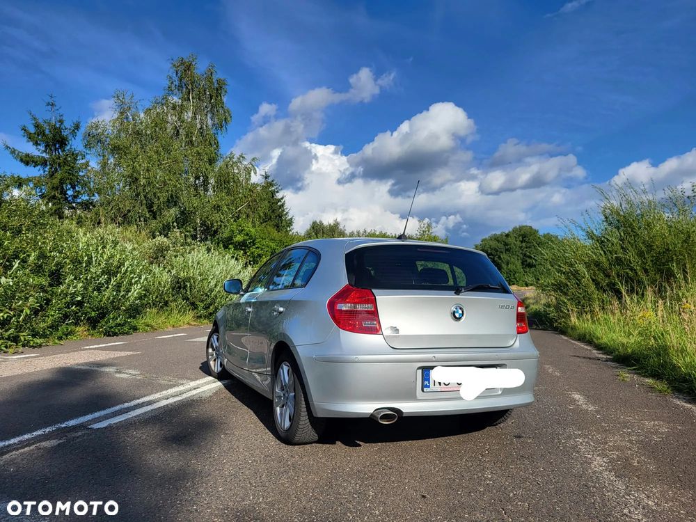 BMW Seria 1 120d - 2