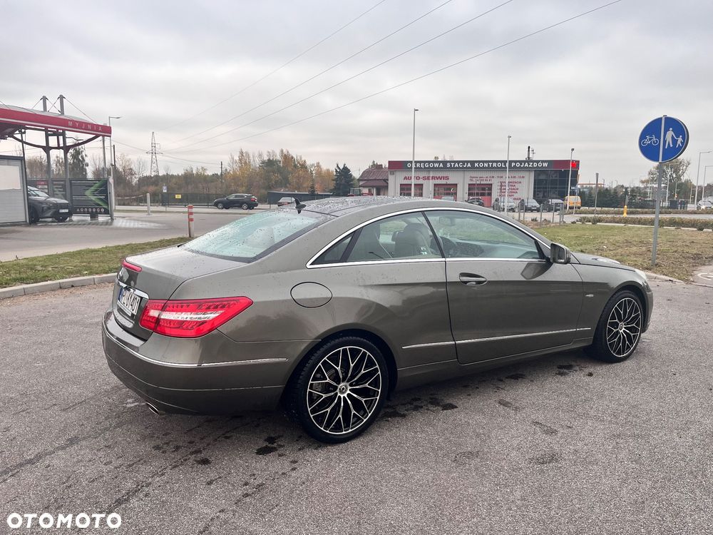 Mercedes-Benz Klasa E 350 CDI BlueEff - 4