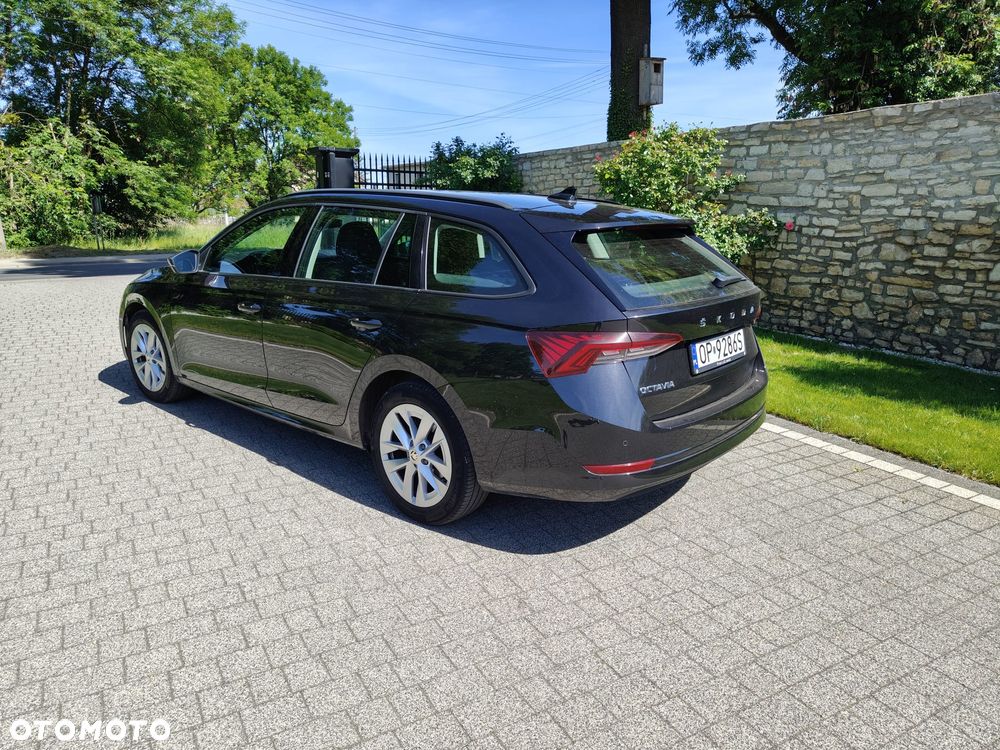 Skoda Octavia 2.0 TDI Ambition - 4