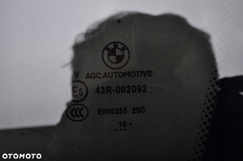 BMW F36 SZYBA KAROSERYJNA LEWY TYŁ TYLNA 17R - 4