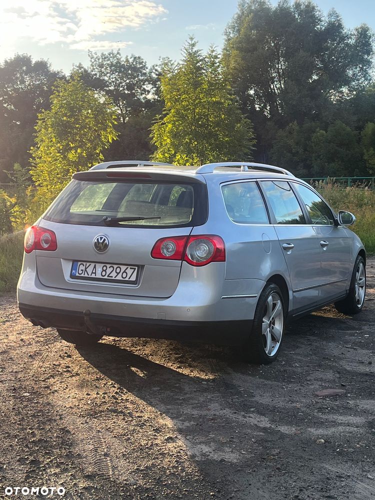 Volkswagen Passat 2.0 TSI Comfortline - 5