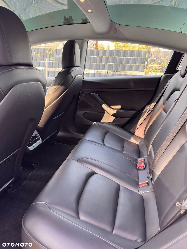 Tesla Model 3 Standard Range Plus - 6