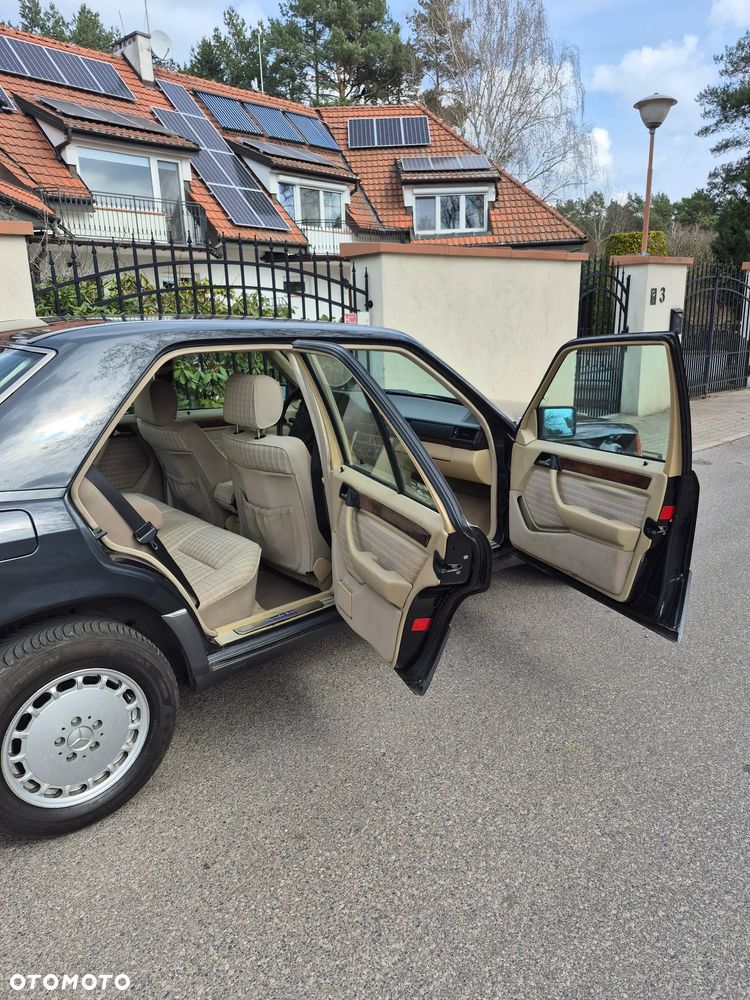 Mercedes-Benz W124 (1984-1993) - 8