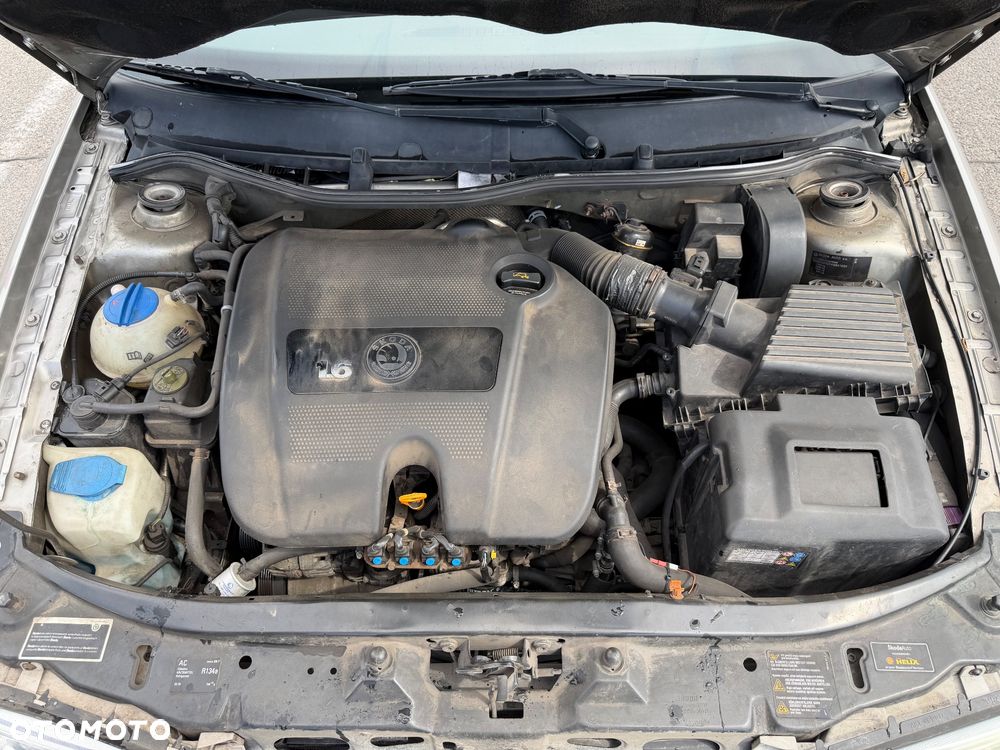 Skoda Octavia 1.6 Tour - 11