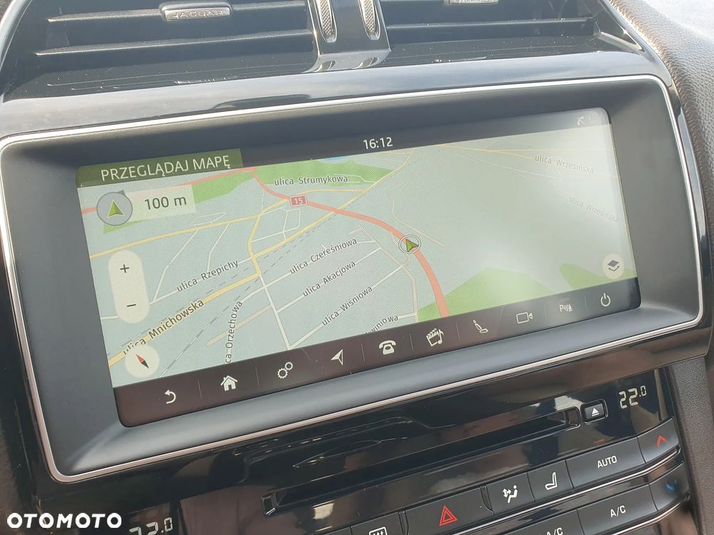 Jaguar F-Pace 20d AWD Prestige - 17