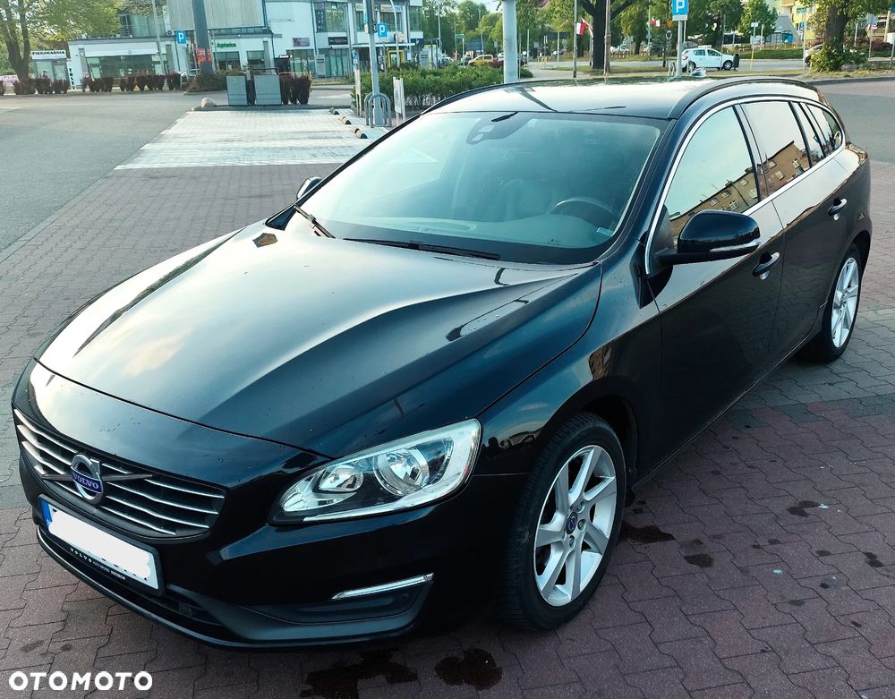 Volvo V60 D4 Drive-E Momentum - 2