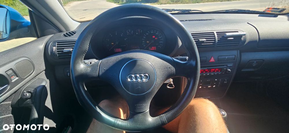 Audi A3 Sportback 1.6 Ambition - 2
