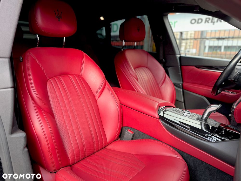 Maserati Levante Granlusso - 19