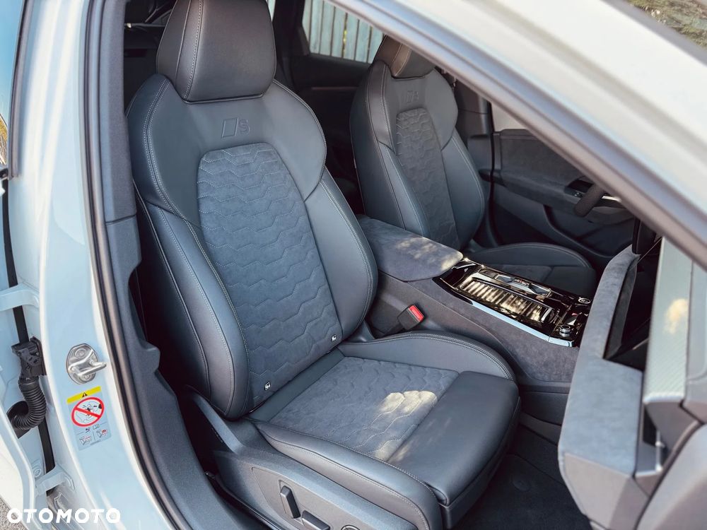 Audi A6 Avant e-tron - 35