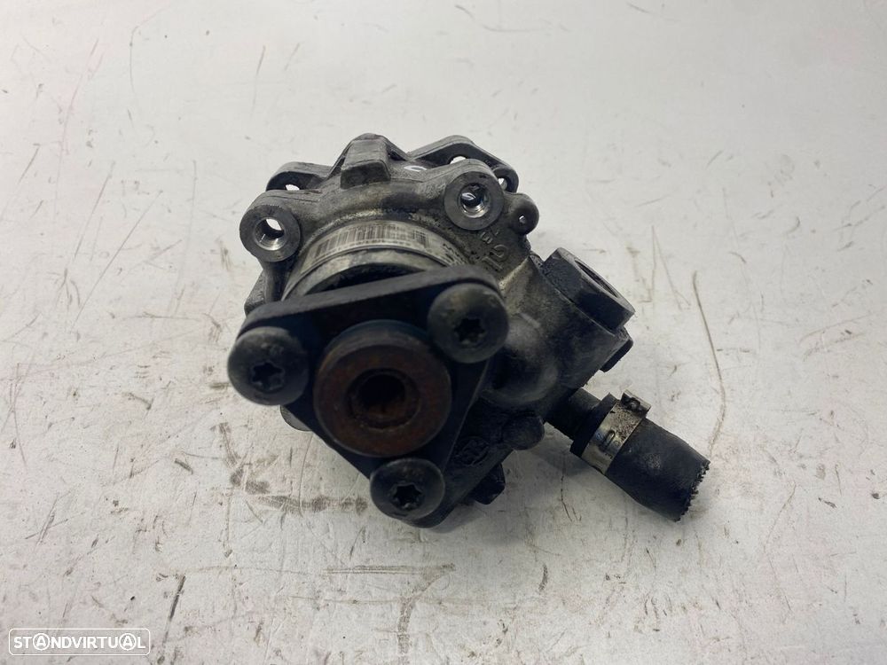 Bomba direcção assistida BMW 3 (E90) 320 d REF. 6768155028 MOTOR M47 204D4 - 1