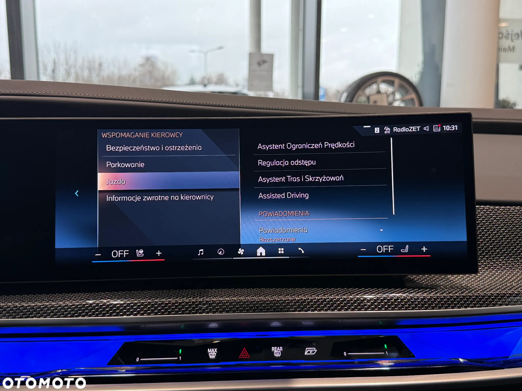BMW i7 xDrive60 - 34