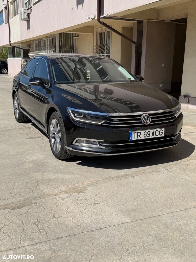 Volkswagen Passat 2.0 TDI DSG Highline - 1