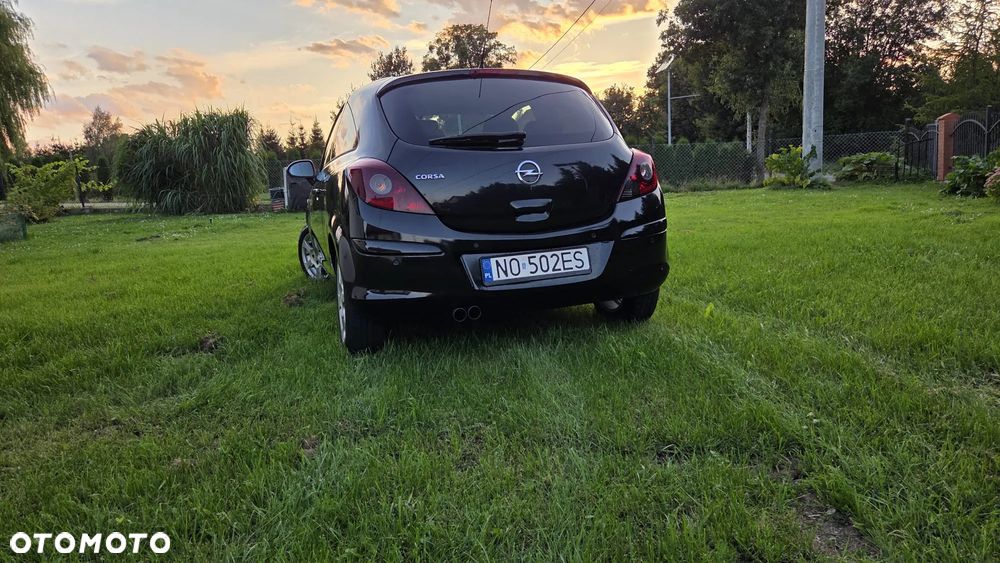Opel Corsa 1.4 16V Color Edition - 10