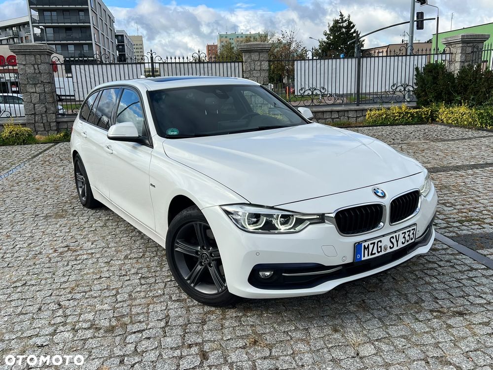BMW Seria 3 320d xDrive Luxury Line sport - 11