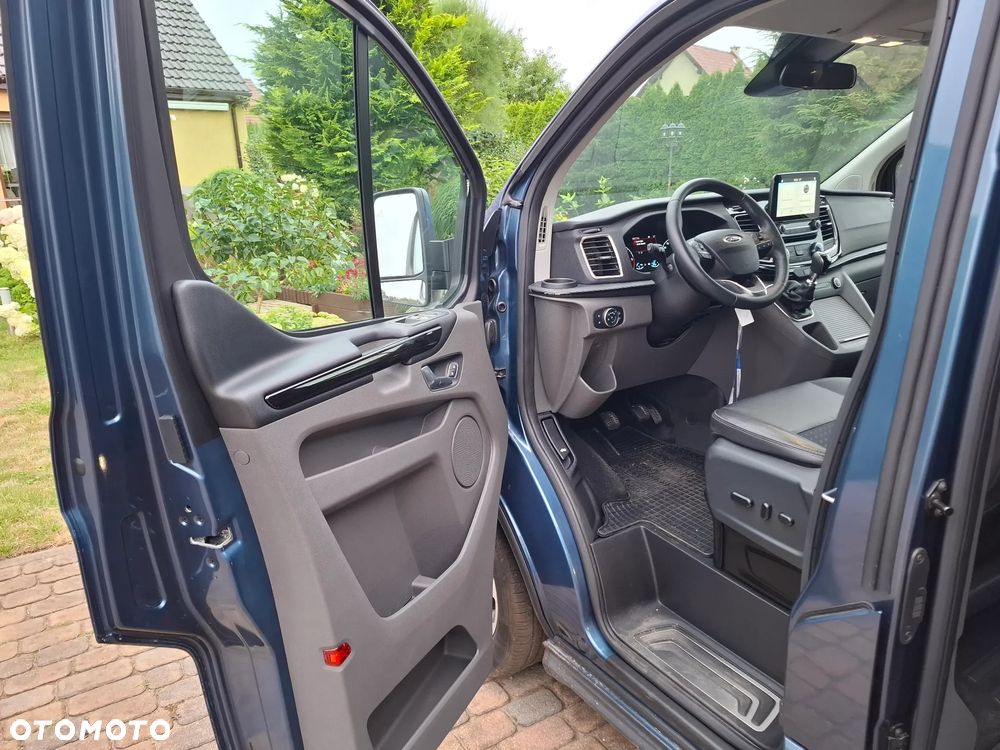 Ford Tourneo Custom 2.0 EcoBlue L2 Titanium - 13