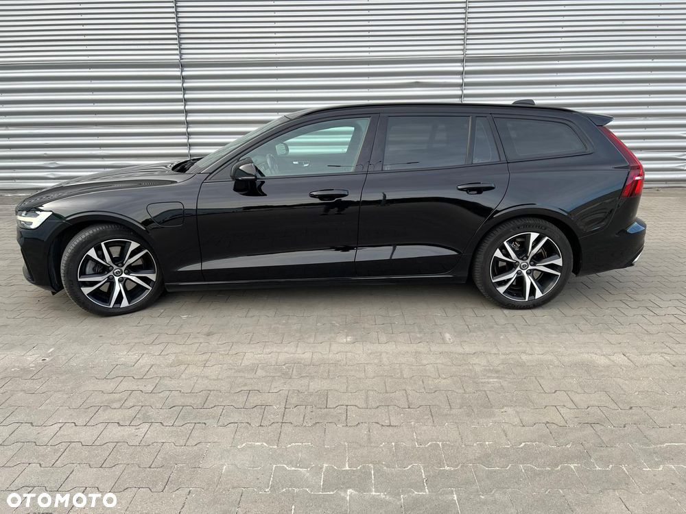 Volvo V60 T8 AWD Recharge Geartronic RDesign - 3