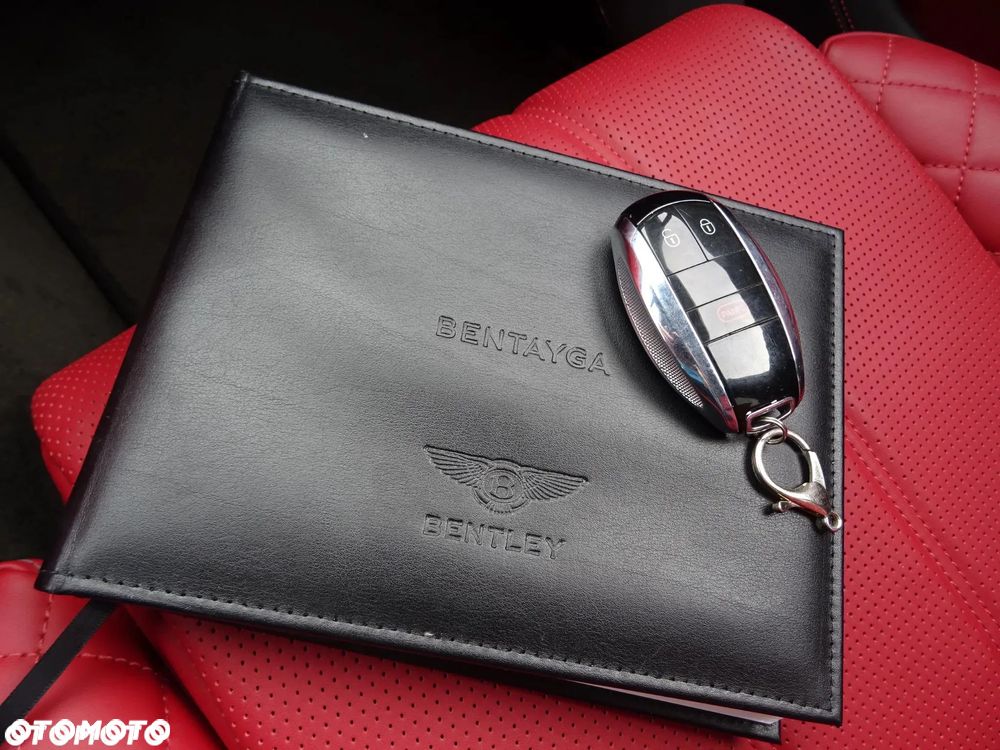 Bentley Bentayga W12 - 21