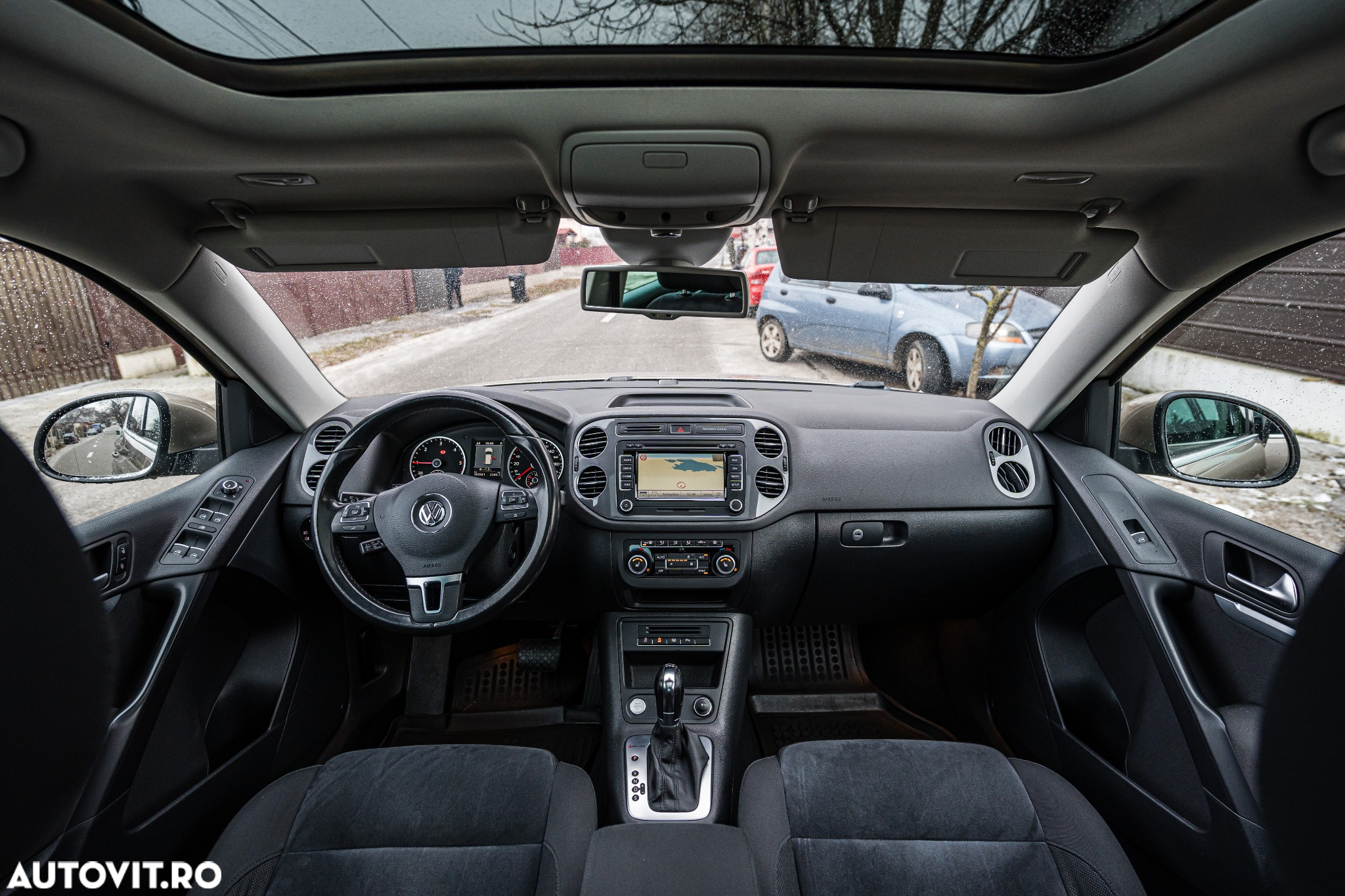 Volkswagen Tiguan 2.0 TDI 4Motion DSG Sport & Style - 7