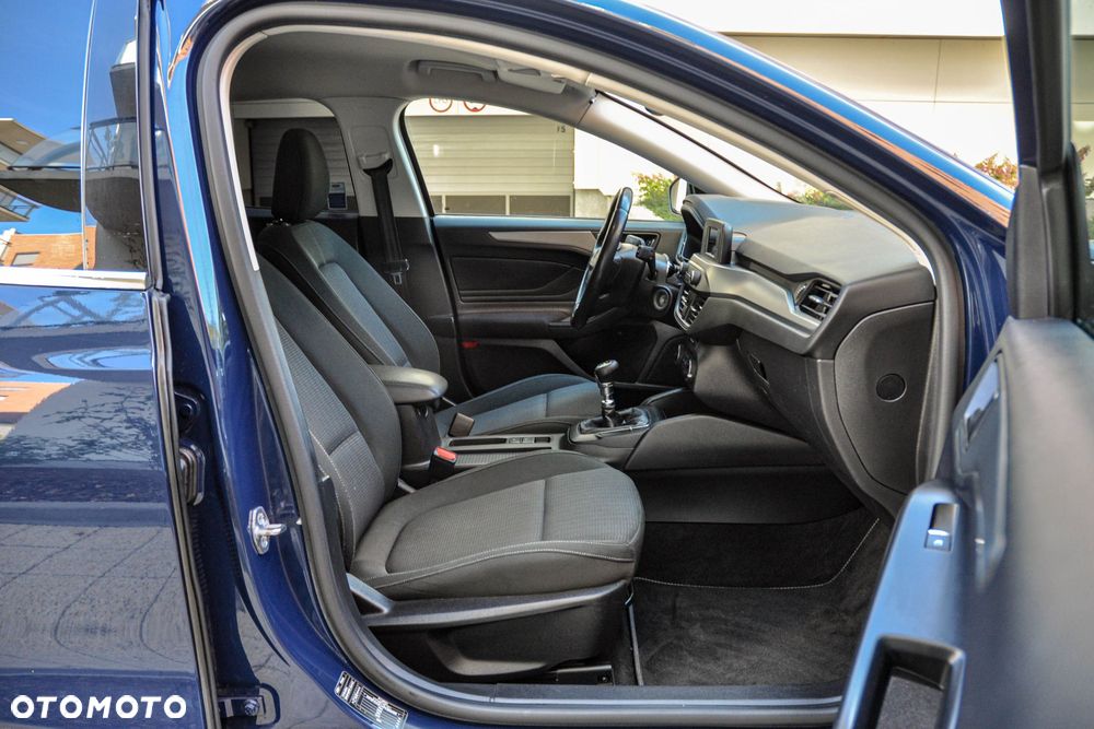 Ford Focus - 12