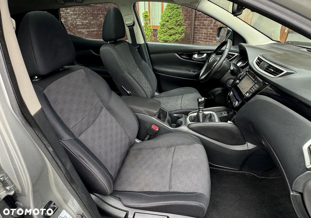Nissan Qashqai 1.2 DIG-T Tekna - 23