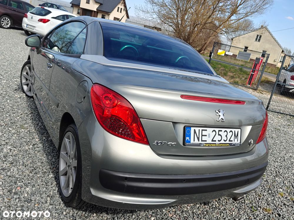 Peugeot 207 CC - 18
