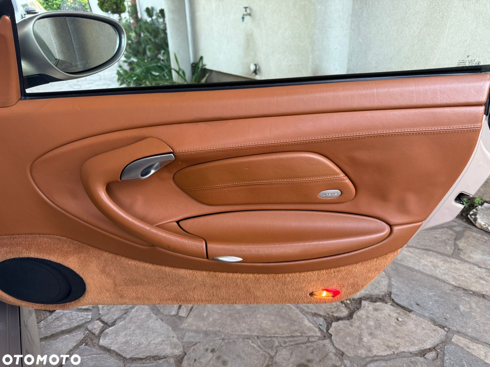 Porsche 911 Carrera - 13