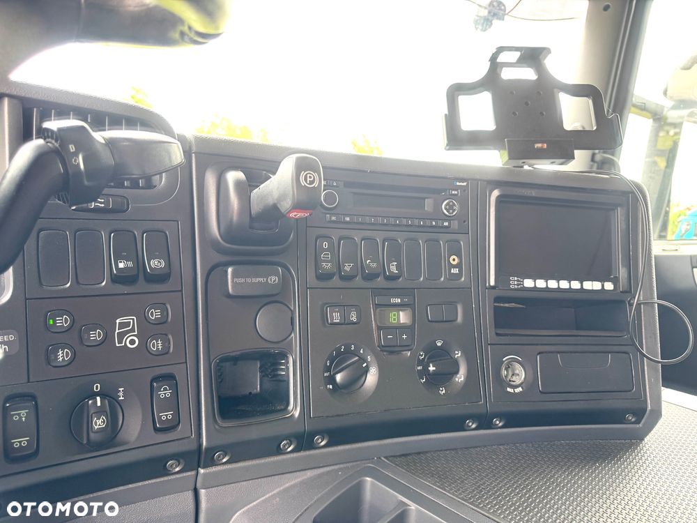 Scania P320 / CHŁODNIA /  CARRIER 950 NORDIC / WINDA ZEPRO - 20