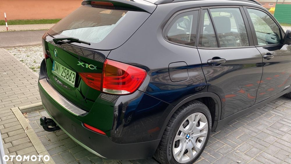 BMW X1 xDrive18d - 16