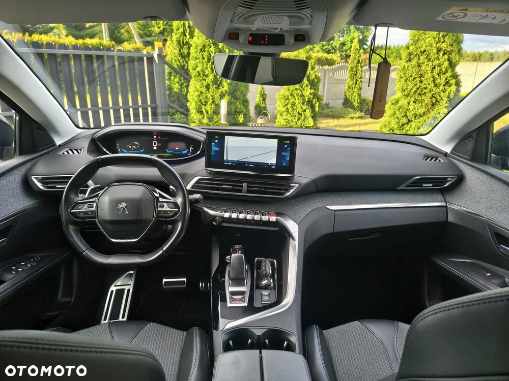 Peugeot 3008 225 e-EAT8 Allure - 21