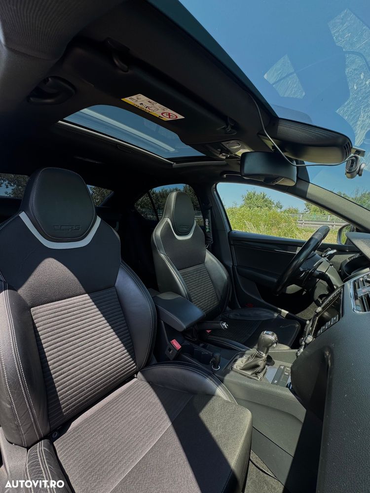 Skoda Octavia 2.0 TDI DSG 4X4 RS - 7